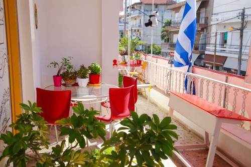 Εκπαιδευτικά Κέντρα Παπαδέα: Η επιτυχία είναι προϊόν συνεργασίας του μαθητή, των γονέων και του φροντιστηρίου | LiFO